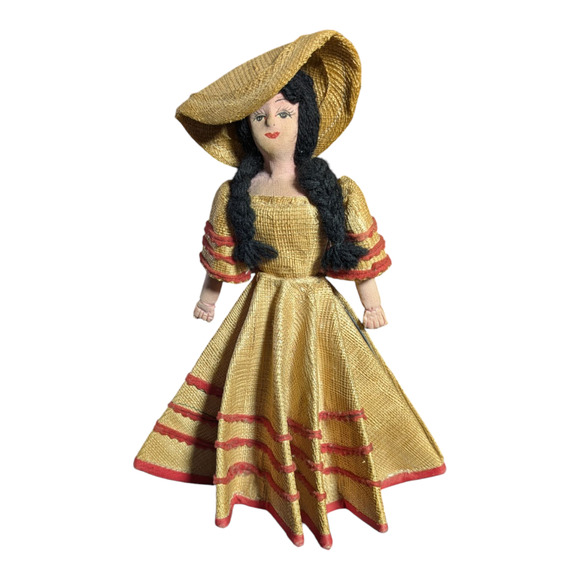 Vintage - Novelty Straw Doll -- Collectable - Picture 2 of 9